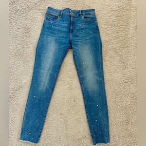 DI1961 Jeans DI1961 Florence
Cropped Mid Rise
Skinny Bedazzled Jeans
